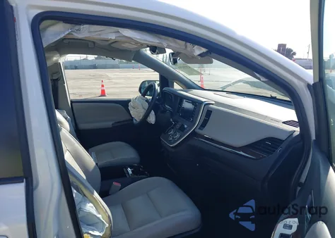 2020 Toyota Sienna Limited z USA, uszkodzony, nr VIN 5TDYZ3DC2LS084449